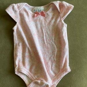 6-9M pink and white pattern onesie